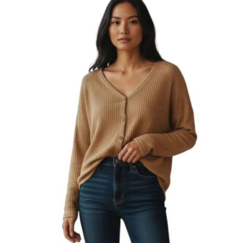 AMERICAN EAGLE CAMEL WAFFLE KNIT BUTTON DOWN TOP SZ.S EUC.
